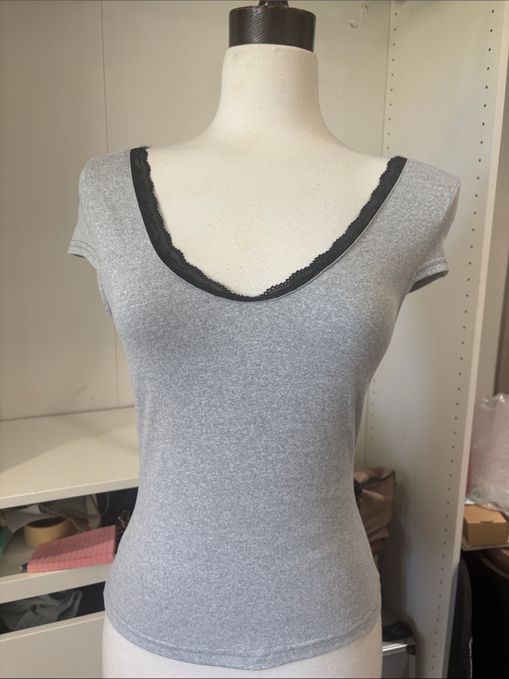 T-Shirt Addicts Heather Gray Crop Top with Black Lace Trim